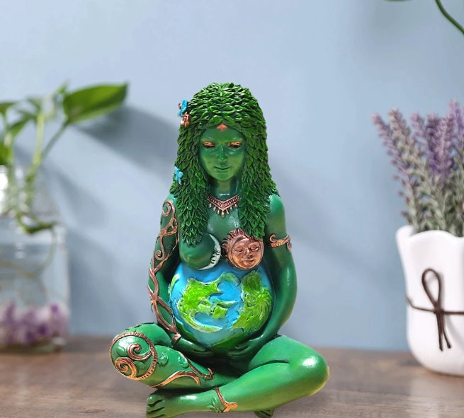 Thanks for the great review clarisa ★★★★★! etsy.me/449Ie20 #etsyreview #greenmotherearth #housewarming #motherearthstatue #handpainedstatues #handmade #bohemianeclectic #mothergaia #gaiastatue #motherearth #statue #figurine #spiritualhomedecor #bohohomedecor