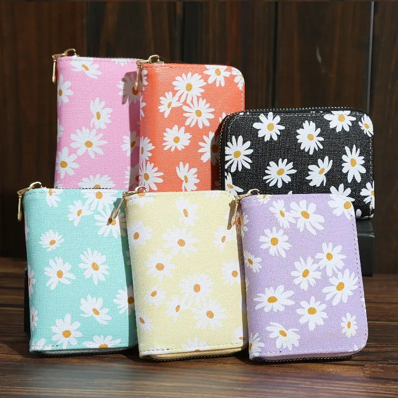 designsbycay's tweet image. etsy.me/3pmHx6t #flowerzipperwallet #floralwallets #smallwallets #daisyflowers #girlswallets #womenswallets #cutewalletforwomen #flowerpattern #pursewallet #cardholder #photowallet #zipperwallets #floralwallet #etsyfinds #moneywallet #travelwallet