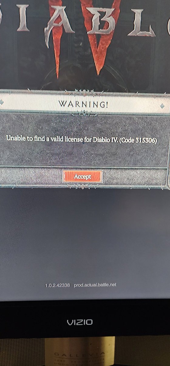 killacruz11's tweet photo. @BlizzardCS I was playing and got logged out and now it says this. Ahhhhhh panic mode https://t.co/CZtMX0H43u
