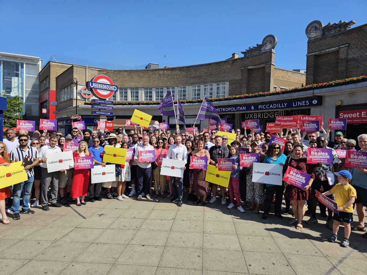 Rosiekurnaz's tweet photo. Fabulous turnout for our session this morning! We’re all working so hard to make sure that @DannyBeales gets elected on July 20th! 🌹❤️ https://t.co/vYtqYClFYC