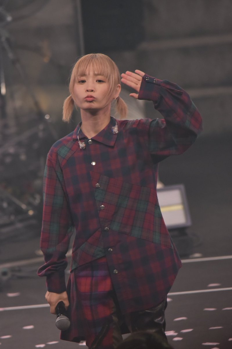 dokkoise623's tweet photo. 東京ドームで会いましょー
#BiSH群馬 #モモコグミカンパニー https://t.co/ZHy2JDetn7