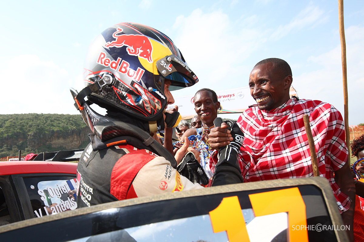 SebOgier's tweet photo. 🎙️ "Even in the Power Stage I got a stone on the windscreen! We had a lot of issues to face this weekend. It could have been a much more comfortable race for us, we had a really good pace. We had a lot of misfortune but I'm happy that we bring it home!"

🇫🇷 "Même dans la Power Stage, j'ai pris une pierre dans le pare-brise ! On a eu beaucoup de soucis à affronter ce week-end. Ça aurait pu être une course beaucoup plus confortable pour nous, on avait un très bon rythme. On a beaucoup joué de malchance mais je suis content qu'on ramène la victoire !"

#WRC #SafariRallyKenya 🇰🇪