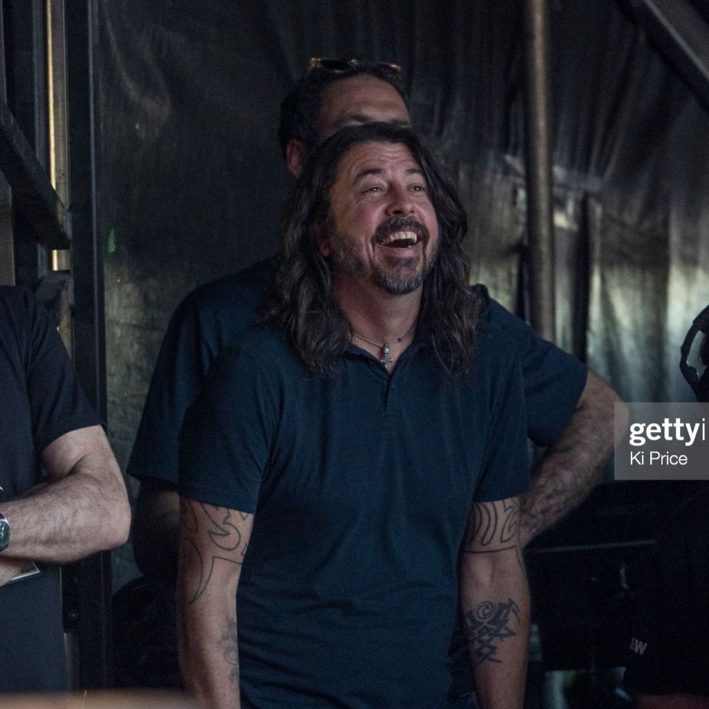 dave grohl pics (@dailygrohhl) on Twitter photo 