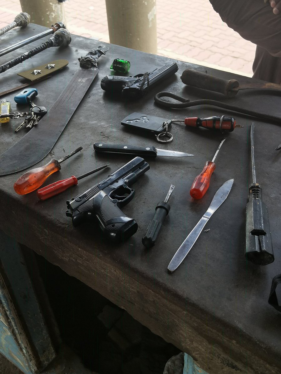 PhikoAdonis's tweet photo. Mthatha Patrol team, Everyday this is the type of weaponry found in the CBD. Today I joined them displaying today's work. It's a Sunday for God's sake, this is a second lot of collected weapons.
@ActionSA_EC @AtholT @HermanMashaba @ME_Beaumont https://t.co/C5aZ1Ya4Ew