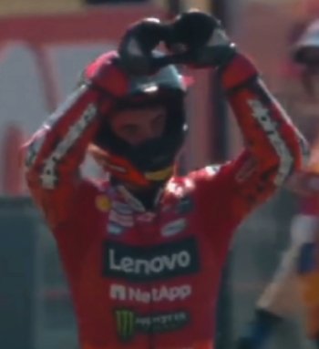 👑 Il Re di Assen!! Poker olandese di Pecco 💣 ❤️

#MotoGP #pecco63