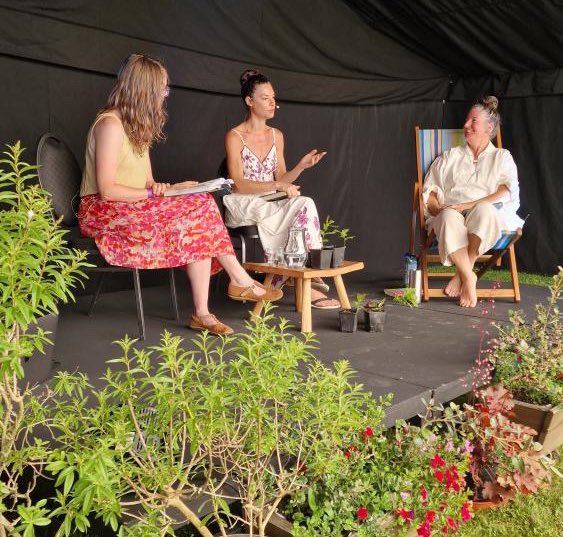 katieholten's tweet image. What a joy to celebrate THE LANGUAGE OF TREES @wealdenlitfest with the wonderful @WanderingGaia and @schillerrrrr. A beautiful weekend in the oak woods with long light-dappled days, conversations, books, and trees. 💚