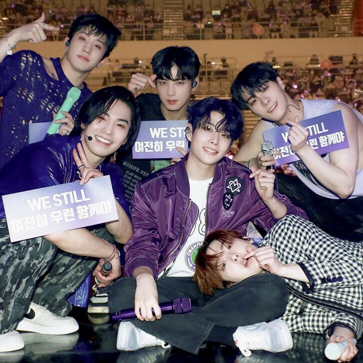 intokmj's tweet photo. ⠀"you came."⠀⠀ ⠀"for you, always."
     #아스트로⠀⠀⠀ ⠀⠀    #아로하 https://t.co/Z07nhacg6w