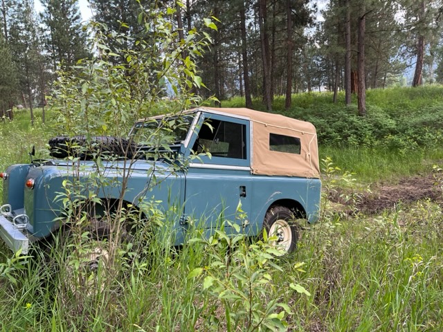 NAO restored 1963 Series IIA Land Rover in the wilderness

#offroading #best4x4xfar #landrover #outdoors #serieslandrover #classiccars #adventurevehicle #series2a #auto #4x4