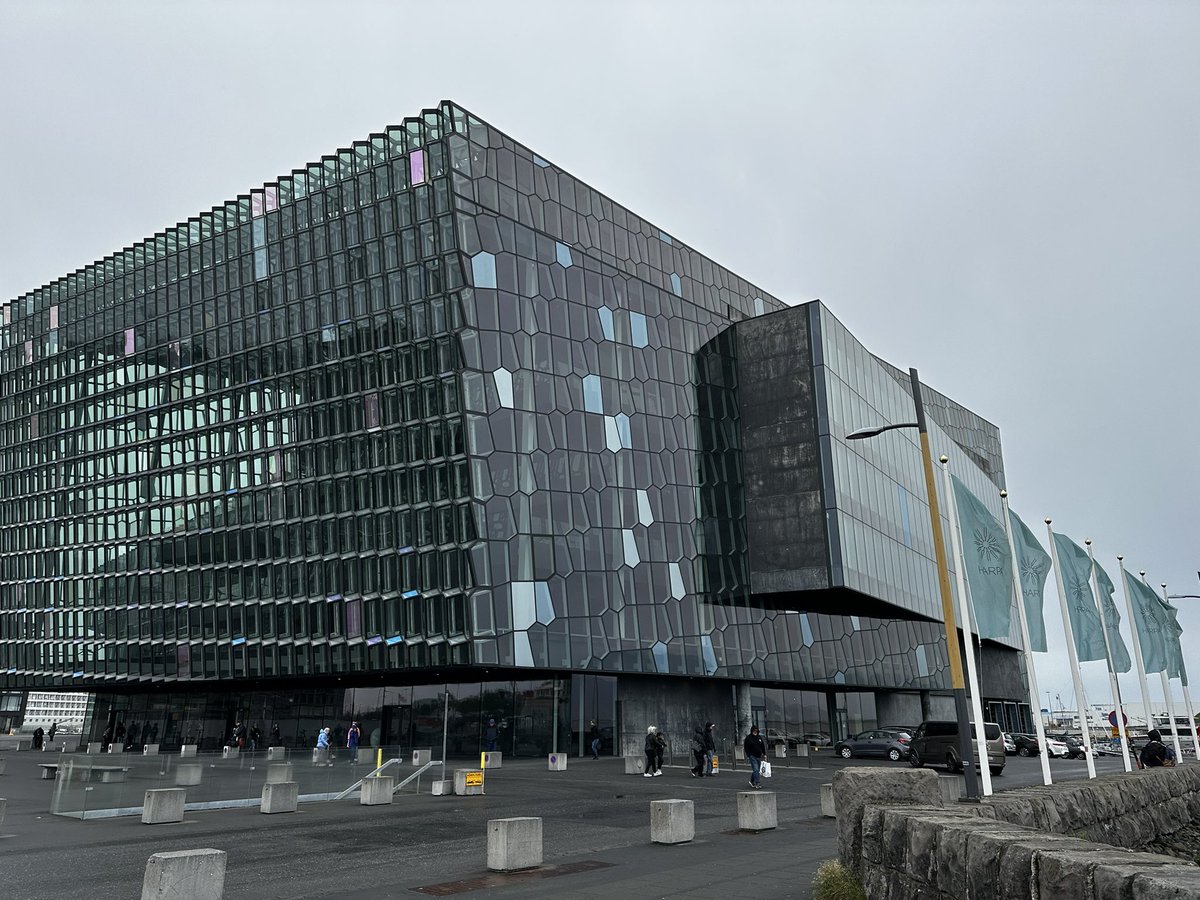 chemguy_eli's tweet image. And so it begins #ismsc2023 at Harpa, which is such a beautiful setting.