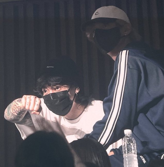 ttaekim ✿ | ⊙⊝⊜ VERÁ A BTS tweet media