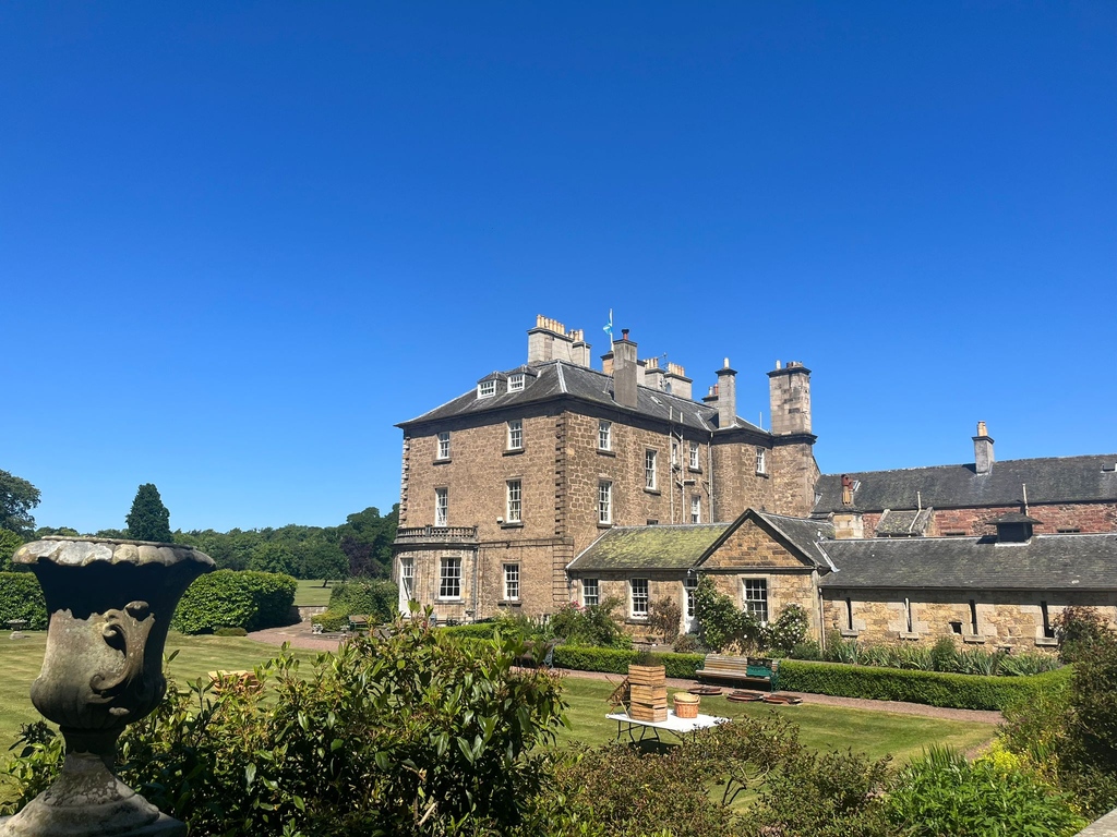 The Edinburgh Address / Adore Scotland tweet media