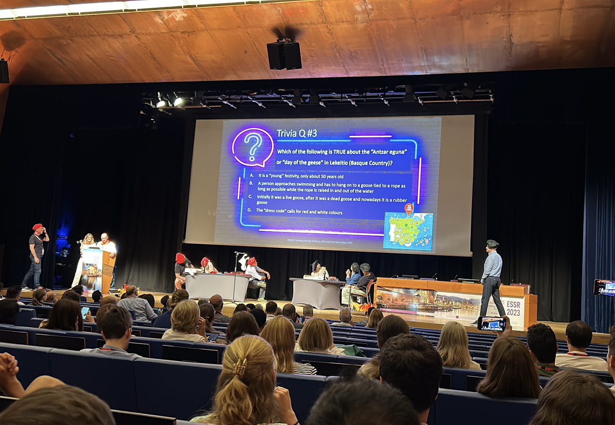 DiegoDomz's tweet photo. Espectacular congreso #ESSR2023 en #Bilbao. Excelentes sesiones, geniales compañeros y acogedora ciudad. Enhorabuena a las organizadoras @DraSilviaMartin @mjereno5 @evallopis2 #Serme #MSK https://t.co/SyWDLC4P4U