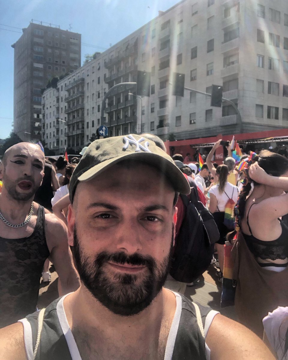 NicholasVita990's tweet photo. Milano Pride 2023 🌈
Sempre col sorriso.
Sempre a testa alta. ❤️
#pride #milanopride #milano #milan #proud #orgoglio #orgoglioso #orgogliose #orgogliosi #gay #lgbt #lgbtq #lgbtqi #lgbtqia #lgbtqiaplus #lgbtqiapride #gaypride #milanopride2023 https://t.co/dPne9Q0GrL