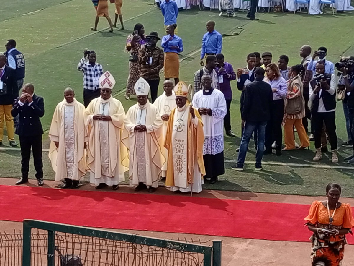 'Les relations entre l'église catholique et le pouvoir actuel sont au beau fixe' déclaration du président de la CENCO @UtembiMarcel à Mbuji-mayi. @TopCongo , @TopCongoGKasai ,