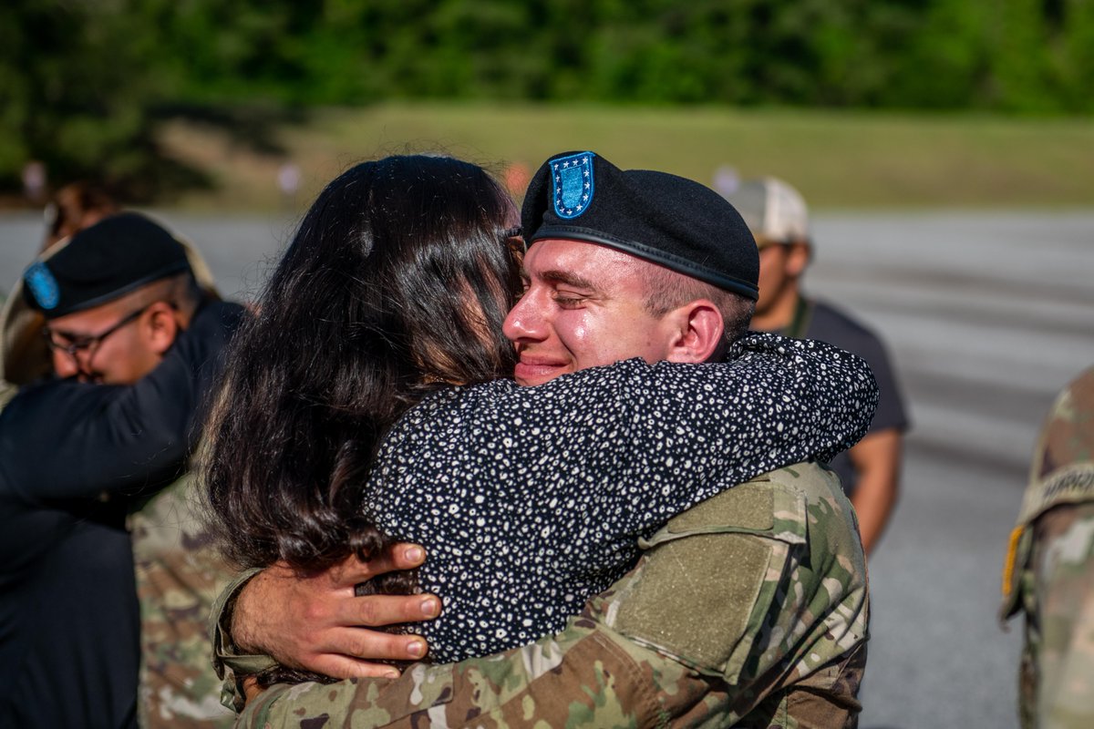 When you answer the #CalltoServe, you join the 1% of Americans who voluntarily protect our nation at any cost.

A life of service in the @USArmy affords endless opportunities to grow as an individual, a leader, and a teammate. 

#ThisIsMySquad @TRADOC @usarec @curtisbuzzard