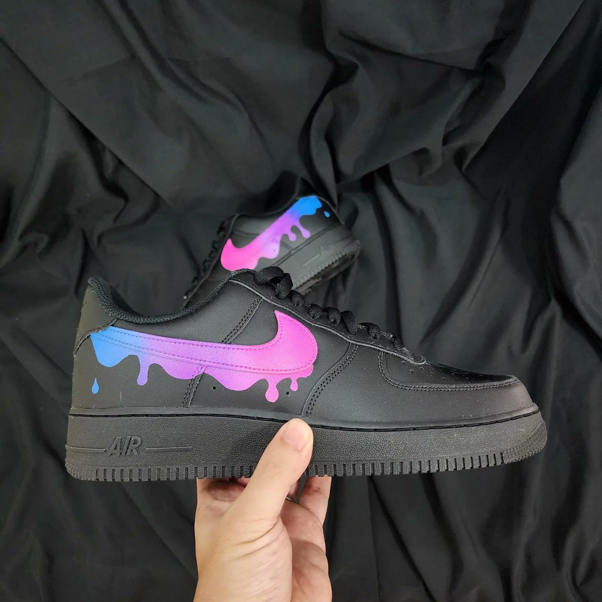 ColabPAINT's tweet photo. ドリップペイント
#NIKE #AIRFORCE1 #DUNK #AIRJORDAN #colabpaint #コラボペイント #カスタムペイントスニーカー #スニーカーペイント #スニーカーカスタム #沖縄
#tarragocustom #angeluspaint
#エアブラシ #customkicks #sneakerspaint #sneakercustoms #streetfashion #海外ファッション https://t.co/hxjb7isApO