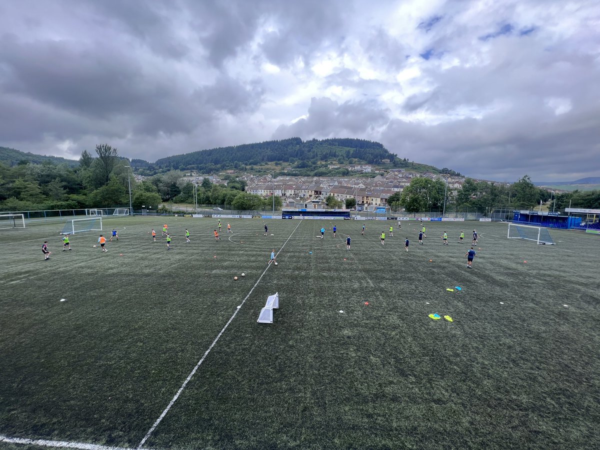 CamUtdAcademy's tweet photo. Great to see the Youth team back in this afternoon ahead of the 23/24 season!! 

#CamArmy https://t.co/P4m2dgvS5O