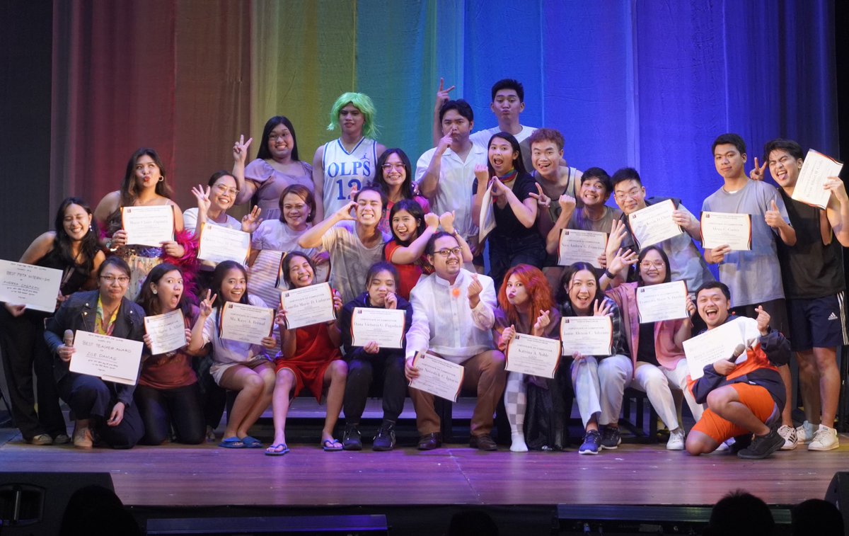 petatheater's tweet photo. CONGRATULATIONS! 💖

To the THEATER ARTS-AM class of #PETASummerWorkshop as they performed their showcase piece, "R2R: Right to Rate" ✨

Share us your experience by tagging us @petatheater and using the hashtag #PETASummerWorkshop! 🎭 https://t.co/HJ8IC8Hzc9