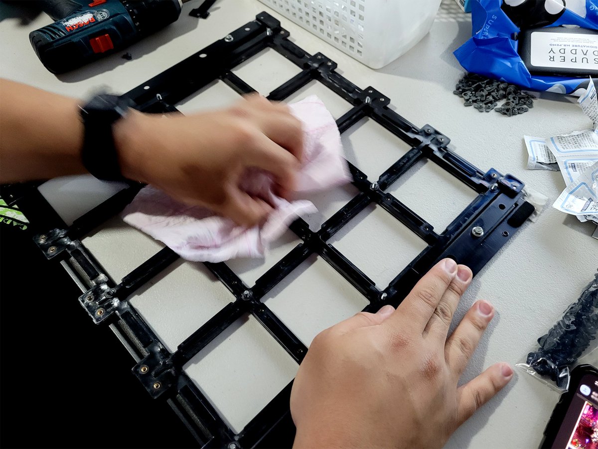 🎁팔로워 RT 추첨 1명 문화상품권 5,000원🎁 비트연구소입니다. 유비트 6대 정비 및 청소 & 인식부 고무 전량 신품으로 교체  완료! ✨리프레시 이벤트✨ 6/26 ~ 7/2 기간 중 1코인=2크레딧 설정으로 운영됩니다. 언제나 변함없이 유비트에