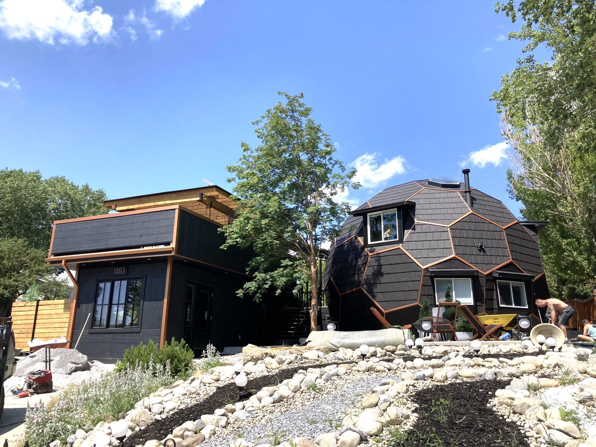 Alan Zakrison tweet media