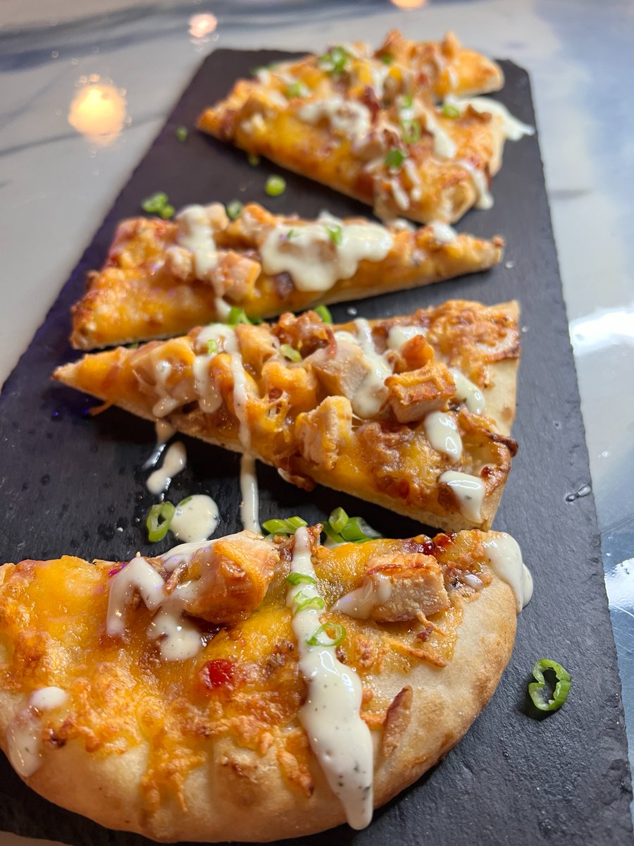 allamerican413's tweet photo. Sweet or savory? We hope the hardest decision you have to make today is choosing between ordering Pound Cake French Toast or a Chicken Bacon Ranch Flatbread.

We're serving brunch 11am-4pm and will be open until midnight! All seating is first come, first served. https://t.co/5kL2TcKS76
