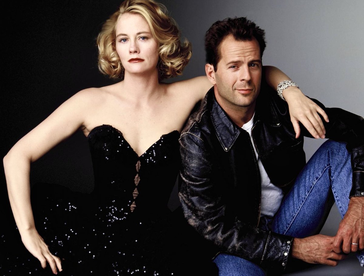 Cybill Shepherd and Bruce Willis in, Moonlighting (TV Series 1985–1989)