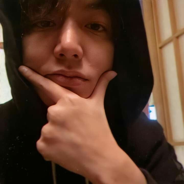 kimvan1230's tweet photo. Hi, gw bru back ni haha

Mau mutualan??rt/like
Fambest??boleh dm

#rpin #roleplayindonesia #roleplayaccount #roleplaying https://t.co/o01peuUdAm
