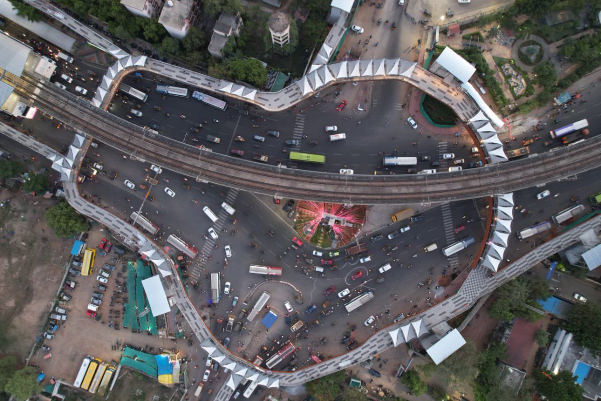 .@MinisterKTR will inaugurate #UppalSkyWalk built at Rs.25 crore on Monday. @KTRBRS @arvindkumar_ias @CommissionrGHMC @RachakondaCop