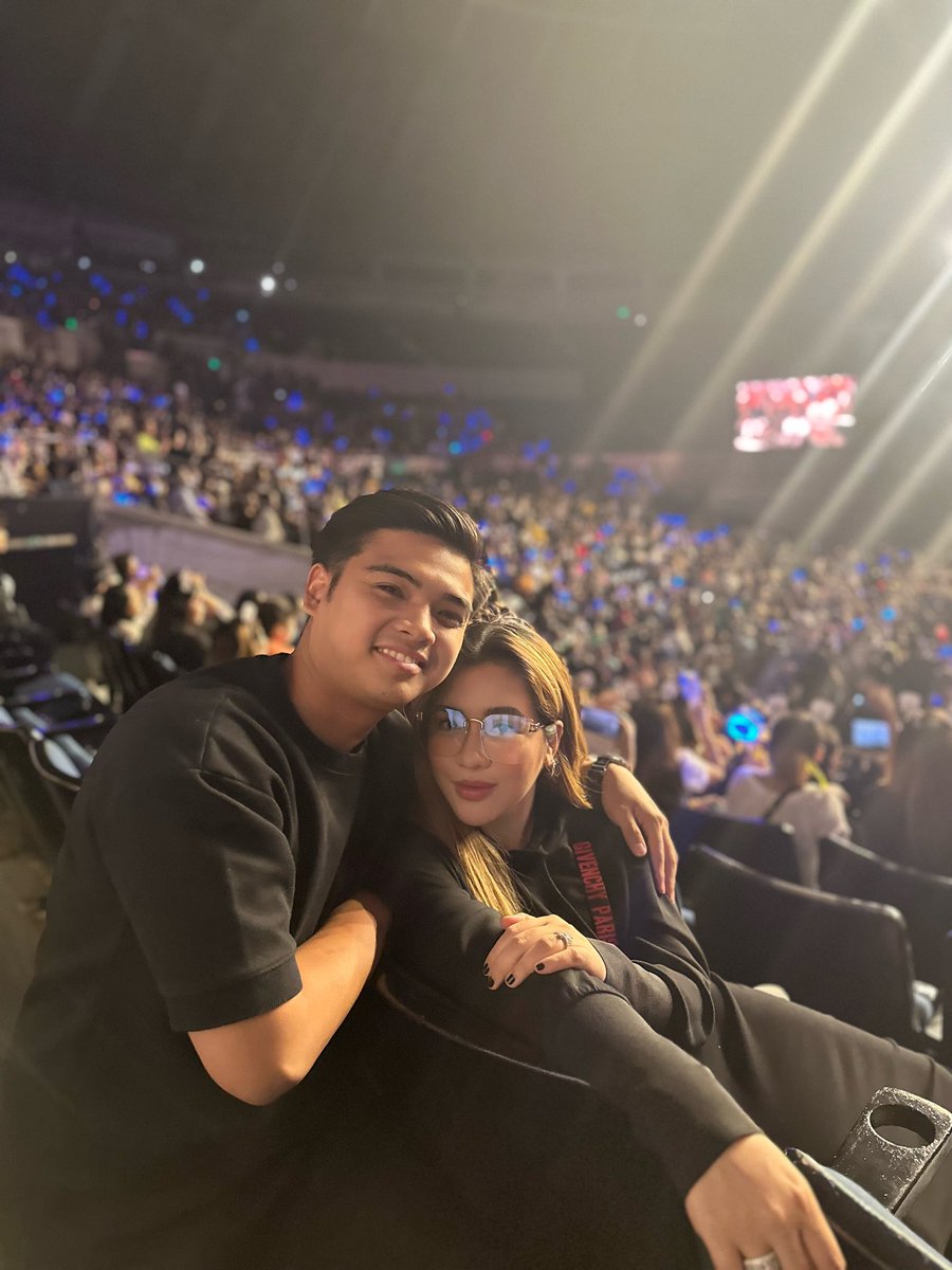 O to the M to the G. Ms. Angeline Quinto 😭 

MAHALIMA AT ARANETA 2ndDay
@SB19Official #SB19
#PAGTATAGWorldTourManila