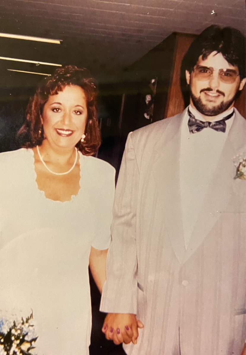 Matador7Smith's tweet photo. Happy Heavenly 29th Anniversary Muffin! It’s been 2 months and I miss everything about u! U were my wife,my BFF, my lover and my rock. I miss ur voice, ur smile, ur smell, ur laughter and ur company. Love u with all my heart, ur Timmy Bear!💔😢 #AnniversaryWeekend #MaxineStrong💪 https://t.co/RGJbzzK6LN
