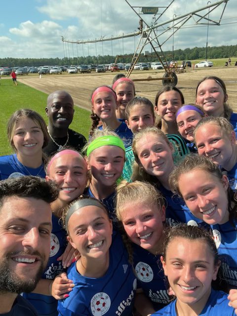 BeadlingSoccer's tweet photo. Congratulations to our 2007 Girls Academy team for finishing the GA Summer Event with 9 points and going home 3-0 💪🏻 Safe travels back and great way to end the season! @beadling2007GA #WearTheB https://t.co/2DOYBRMtuW