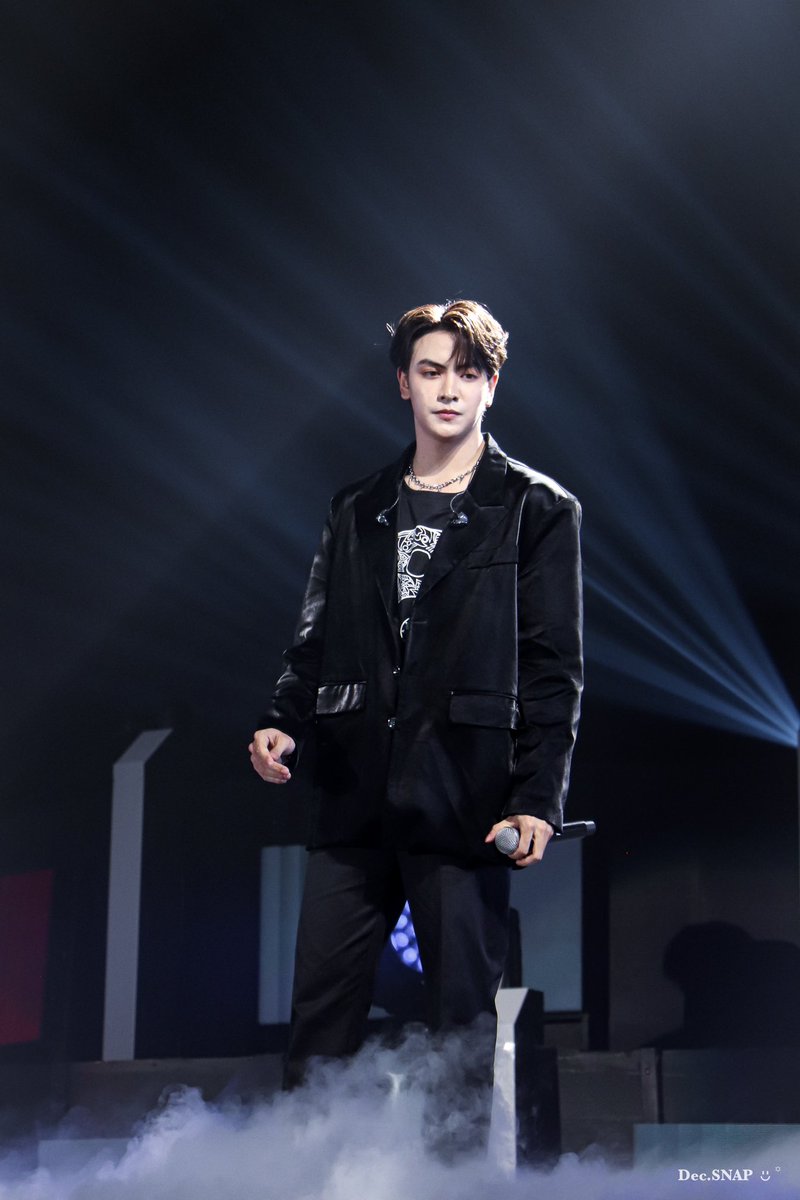 Dec_snap's tweet photo. จุง อาเช�� 🖤

LOVE JOONGDUNK LOUDLY

@ChenRcj 
#จุงอาเชน 
#LOLFanFest2023D2 https://t.co/2p0VXCSbMm