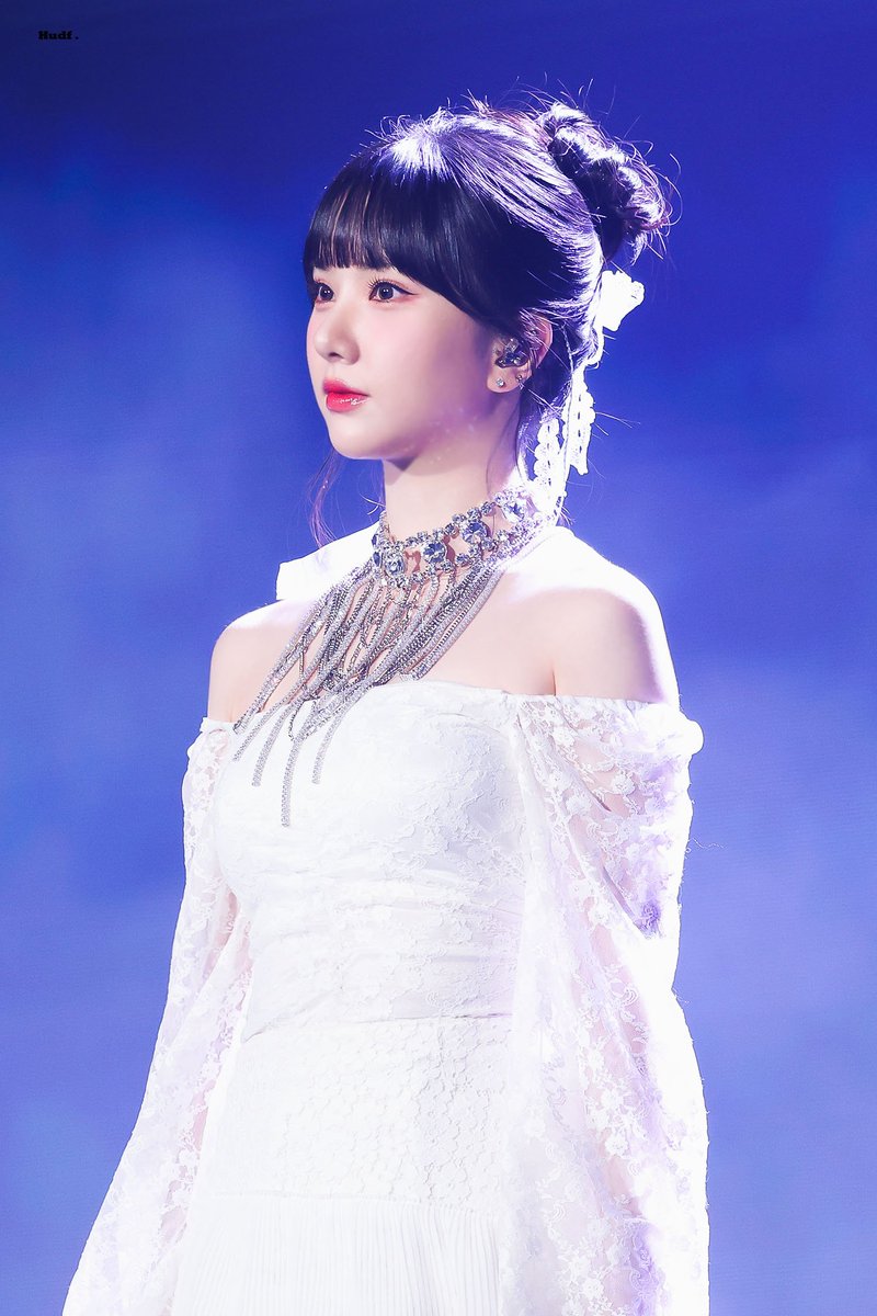 HUDF530's tweet photo. #은하 #비비지 #EUNHA #VIVIZ https://t.co/c3IVFz80PA