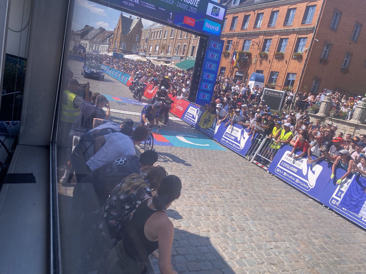 Enorme Valentin Madouas. Quel numéro 👏👏👏