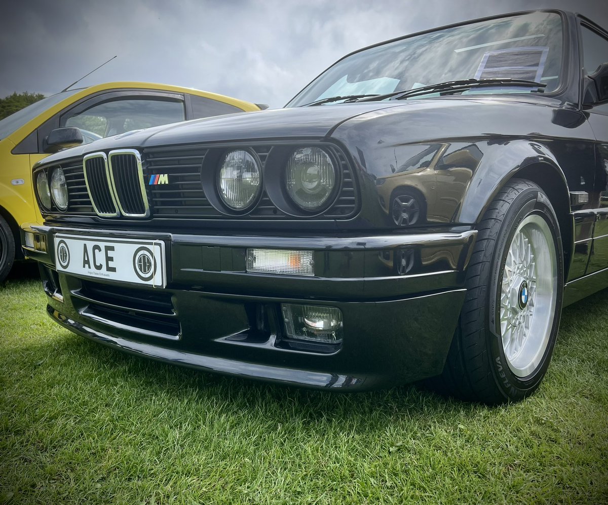 Edition002's tweet image. Wide variety of BMWs on display at the R W Thomson Memorial Rally in Stonehaven today.