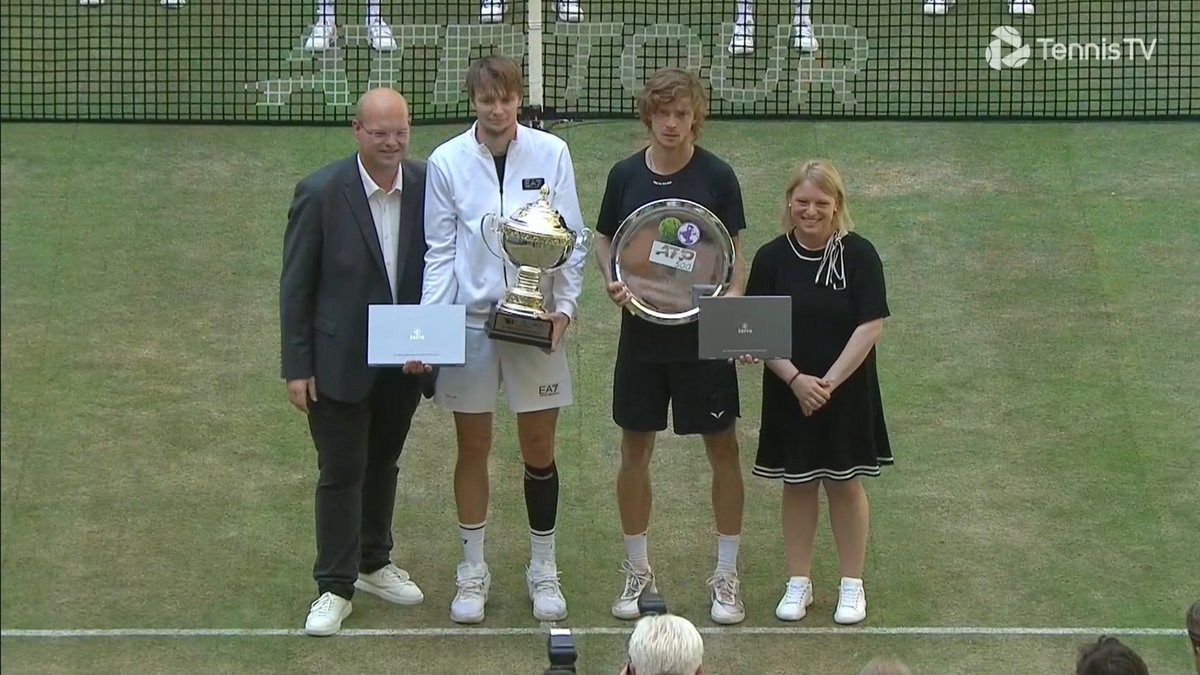 ATP_Entry's tweet photo. Bublik 🇰🇿 & Rublev #TWO23 #TERRAWORTMANN #TERRAWORTMANNOPEN #ATPTOUR #ATP #tennis #ATP500 https://t.co/H4avs2qhL8