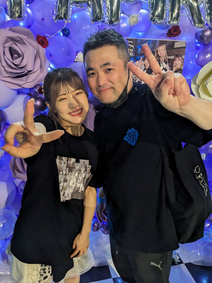 tswing211001's tweet photo. 他のグループに行こうが、飛鳥ちゃんと言おうが、いつまでも「Shionのヲタク」と言い続けてくれた本当に可愛い推しメン。

7年半推させてくれてありがとう😊
嘘がつけないし、不器用だし、そのせいでぶつかって悩む事も多かったけど
でも最高なロジェ人生だったよな😊

たくさんの思い出ありがとう🙌 https://t.co/Mc9Dapn7eZ