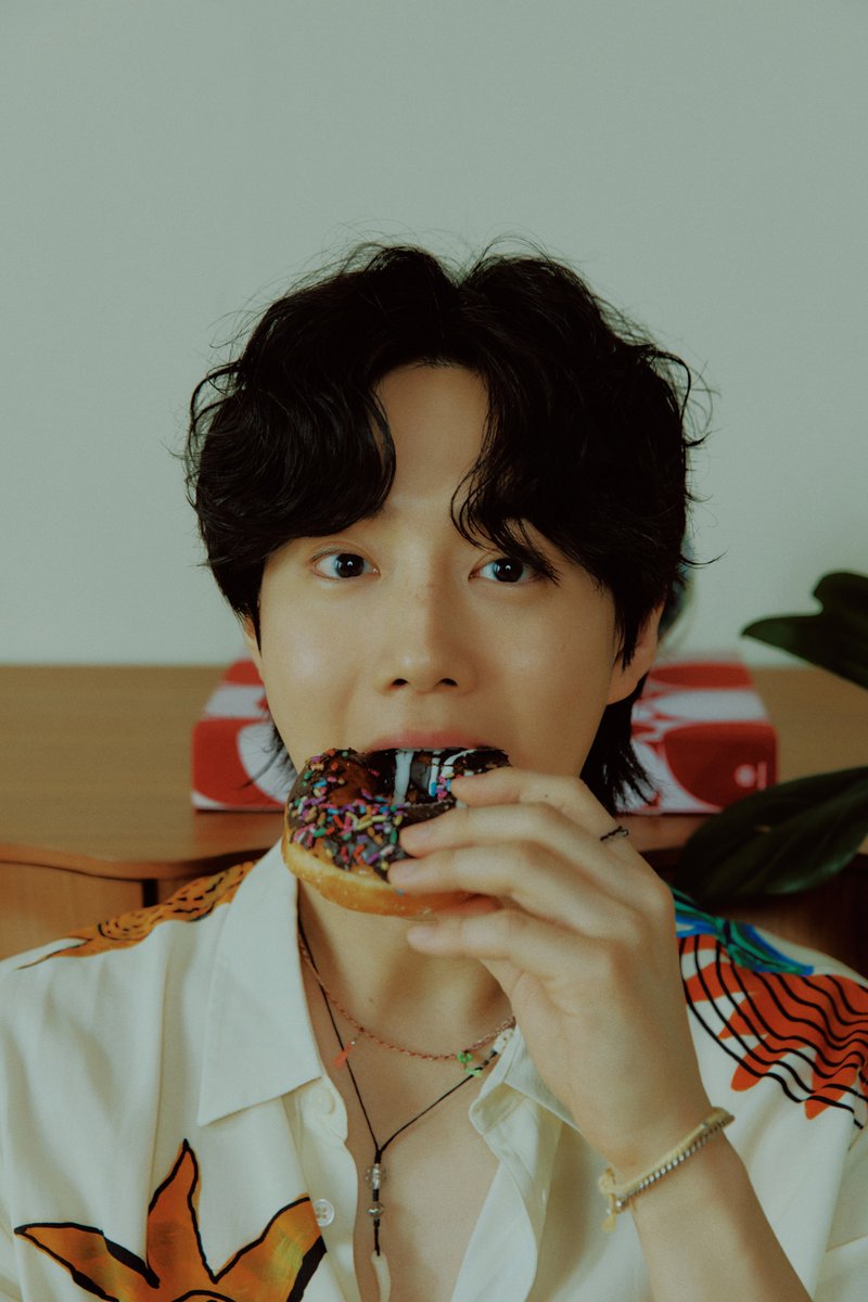 Fzed0f5aEAA6Bi7?format=jpg