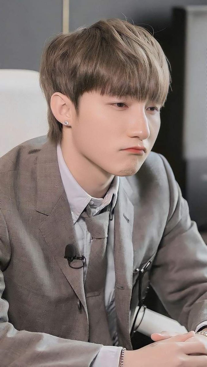 Khanhngan_06's tweet photo. NHƯ NGÀY HÔM QUA

@sontungmtp777
#MykingMyWay #SonTungMTP #SKYMTP https://t.co/gBK6KugHwB