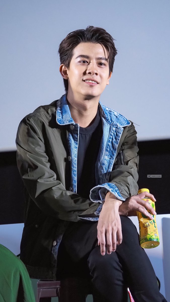mamii_piisom's tweet photo. อีกชั่วโมงนึงงงง~ง 🦖🤍
@tonnaaam #tonnaaam
#FirstTimeDinosaurLove https://t.co/8MJChzLgvB