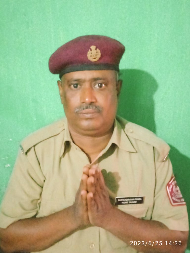 ମୁଁ ଜଣେ ଓଡ଼ିଶା ର ଗୃହରକ୍ଷୀ ହିସାବରେ ମହାମୋହିମ୍ ରାଷ୍ଟ୍ରପତିଙ୍କୁ  ଅନୁରୋଧ କି କରୁଅଛି  ଓଡ଼ିଶା  ଗୃହରକ୍ଷୀ ମାନଙ୍କୁ ନ୍ୟାୟ ପ୍ରଦାନ କରିବା ପାଇଁ ମହାମହିମ ରାଷ୍ଟ୍ରପତିଙ୍କ ପାଦ ତାଳେ ଅନୁରଧ କରୁଅଛି।,🙏🙏🙏🙏🙏🙏🙏🙏🙏