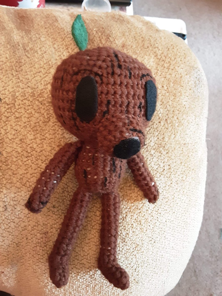 GM everyone. Hope your day is awesome. This is Wood Man from the show/graphic novel Hilda. He is one of my favorites in the show. What are some of your favorite shows and characters? #Hilda #woodman #Netflix #graphicnovel #akomitchell #adventure #unitedkingdom #trolberg #crochet