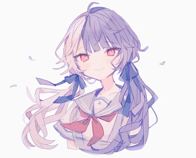 夏服よるみさん