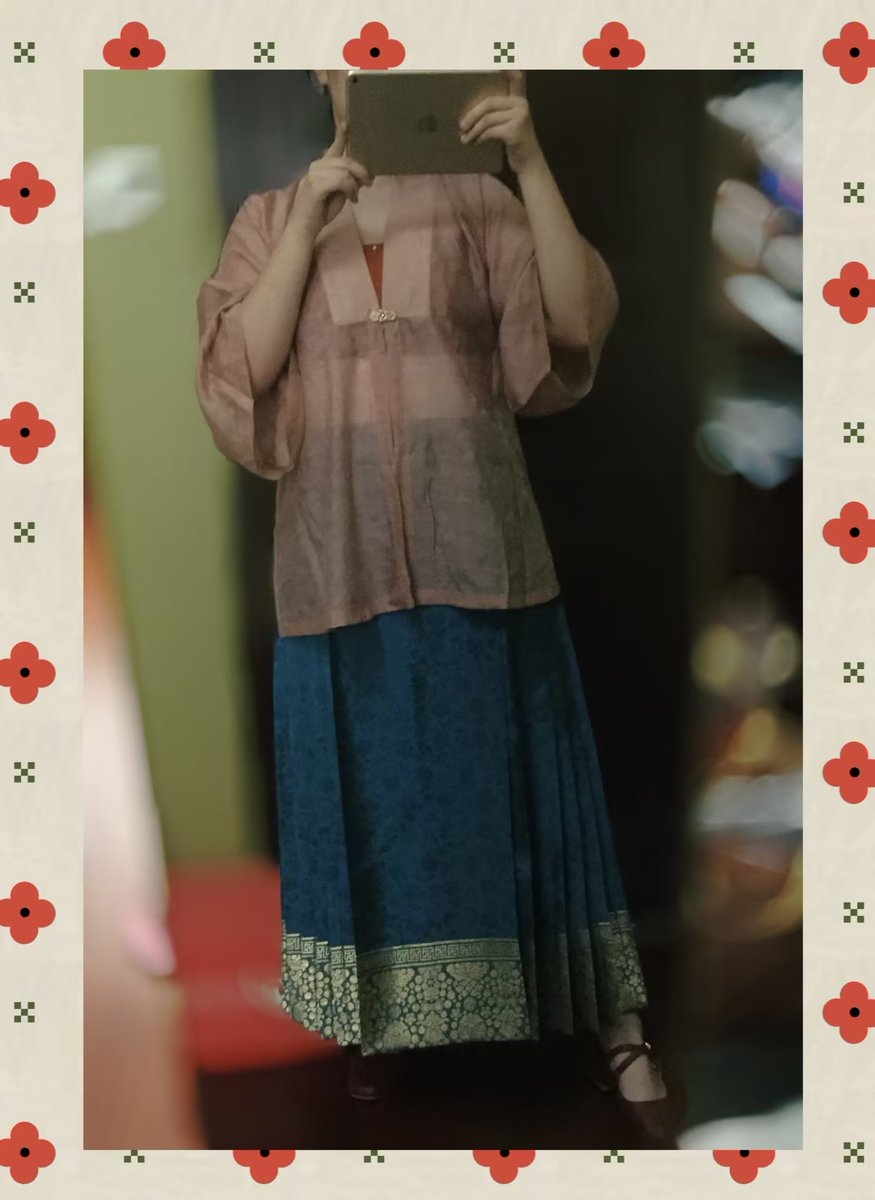 m53309392's tweet image. 前几天端午节随便搭了几套～🥺
#hanfu_challenge
#汉服挑战
#漢服チャレンジ
#한푸_도전
#漢服挑戰
#hanfu
#汉服
#Chineseculture 
#ChineseCostume