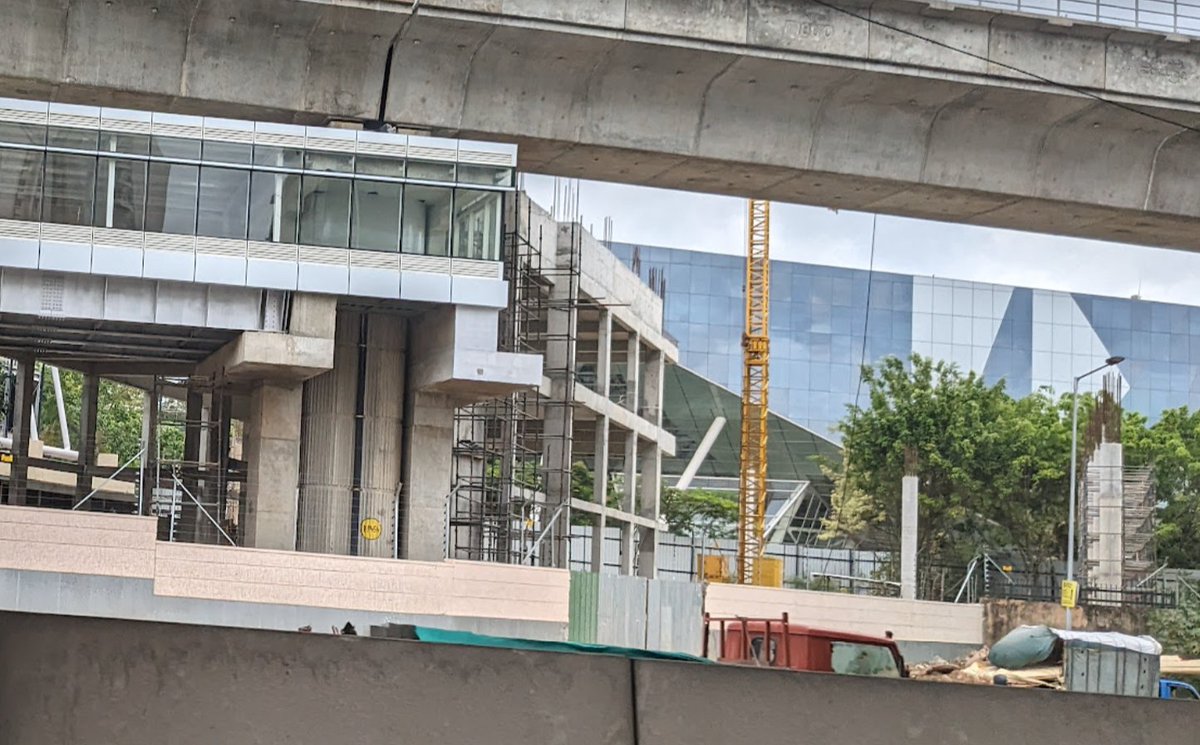 karnataka-development-index-on-twitter-fob-works-to-infosys-in-final