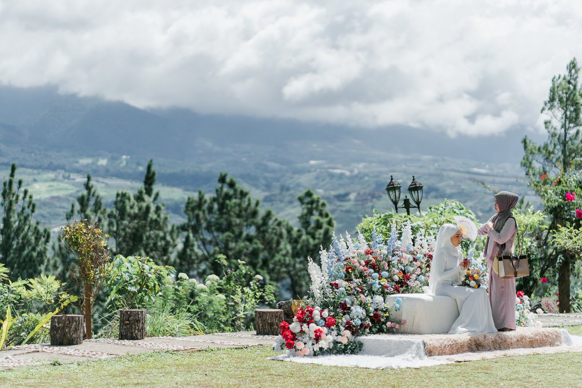 Got married last month and here was our venue, next to mount Akinabalu.