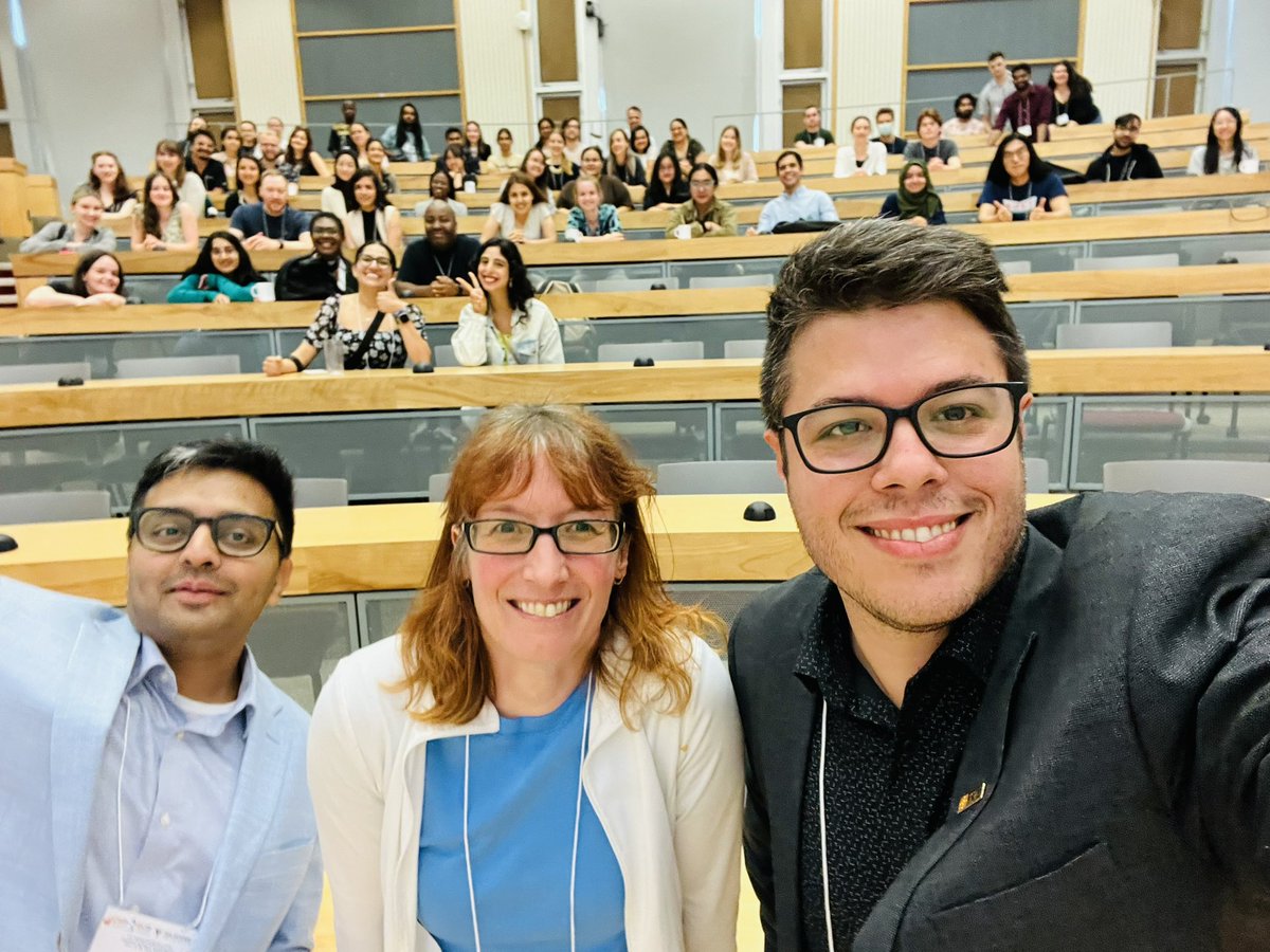 Edel_PLopez's tweet image. Thank you to everyone that showed up! 

We had an amazing Career Development Workshop at the #CSM2023 🧫

👏🏼 @sci_questions 
👏🏼 @Bignell_Lab 
👏🏼 @CSM_SCM 
👏🏼 @CSM2023_Halifax