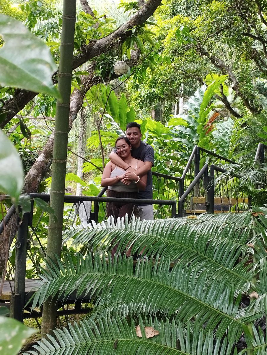 Iaige_'s tweet photo. Happy 33rd, lovey! Lately life ain't full of rainbows and butterflies but I'm more than thankful that it's you beside me. Cheers to a successful career path for us both. See yoy very soon, I love youuu 😚😚😚 https://t.co/YhnMTRSAem