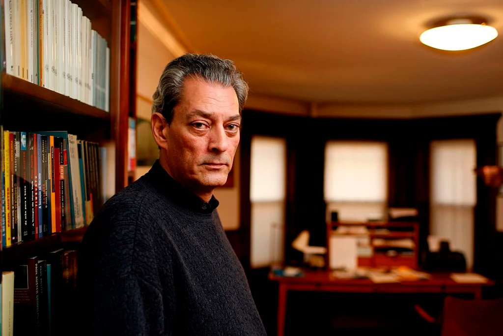 Ben insanın diğer yüzünü görünce, ilkini hatırlamam. 
- Paul Auster