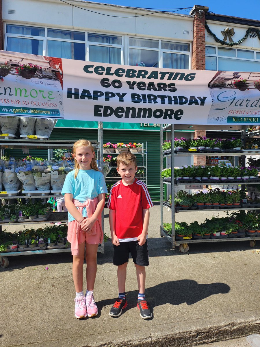 stmalachysbns's tweet photo. Great day, great weather, great community. Happy Birthday Edenmore from all at St.Malachy's BNS 🎂 https://t.co/MjNCFBmoWV